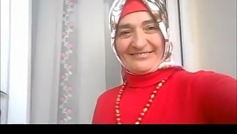 Turkish granny in hijab porn videos - Aloha Tube